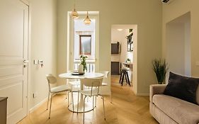 Palazzo Bozzanca Apartments By Wonderful Italy