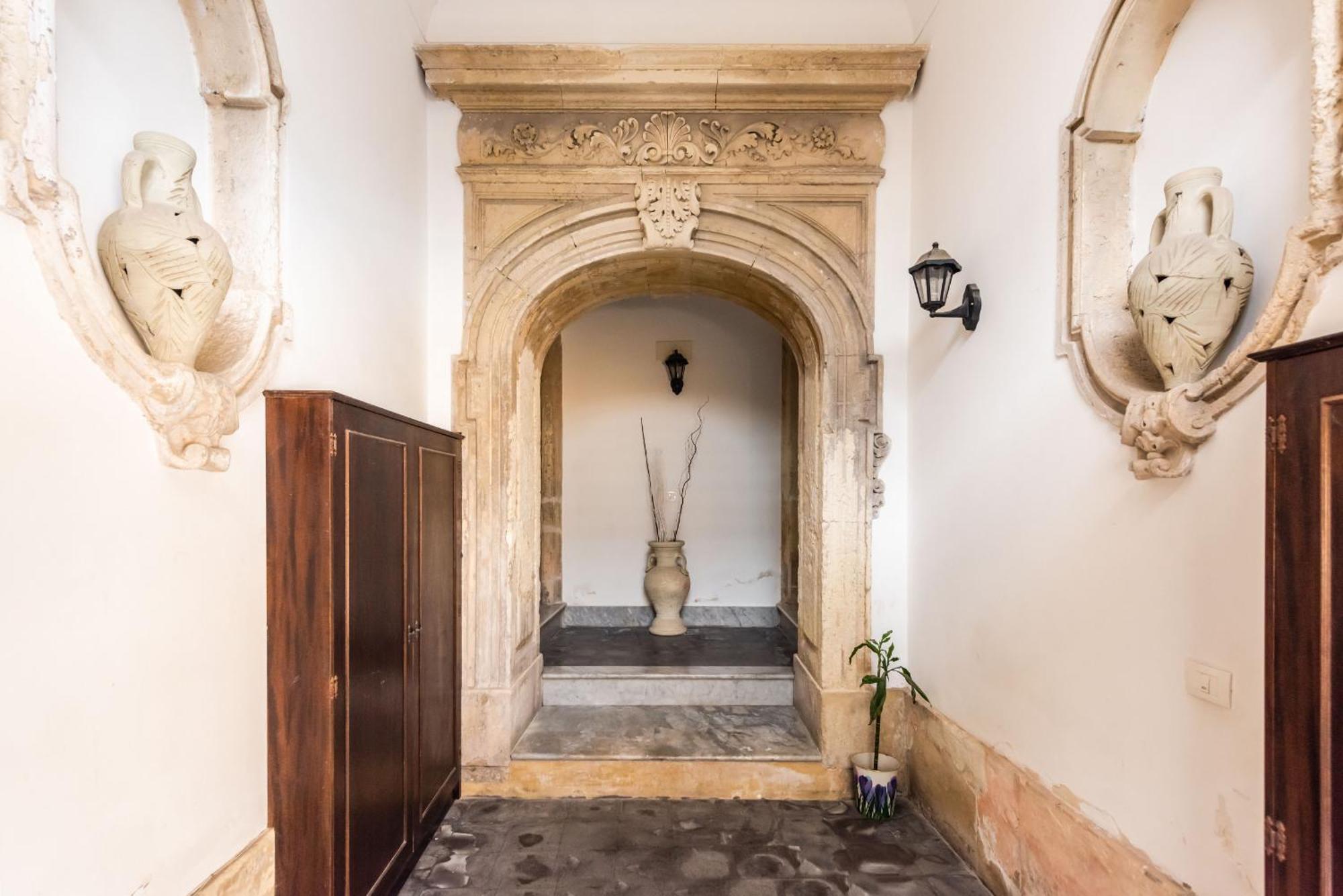 Palazzo Bozzanca Apartments By Wonderful Italy Syracuse Esterno foto
